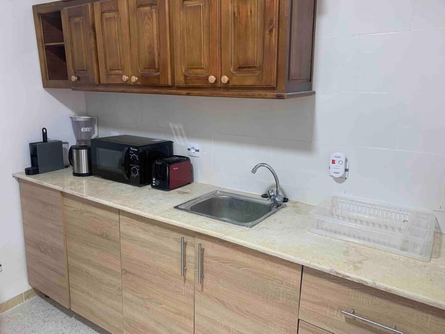Appartement 5 Lits Climatise Salon 2Chambres Cuisine Equipee Sdb Staoueli Esterno foto